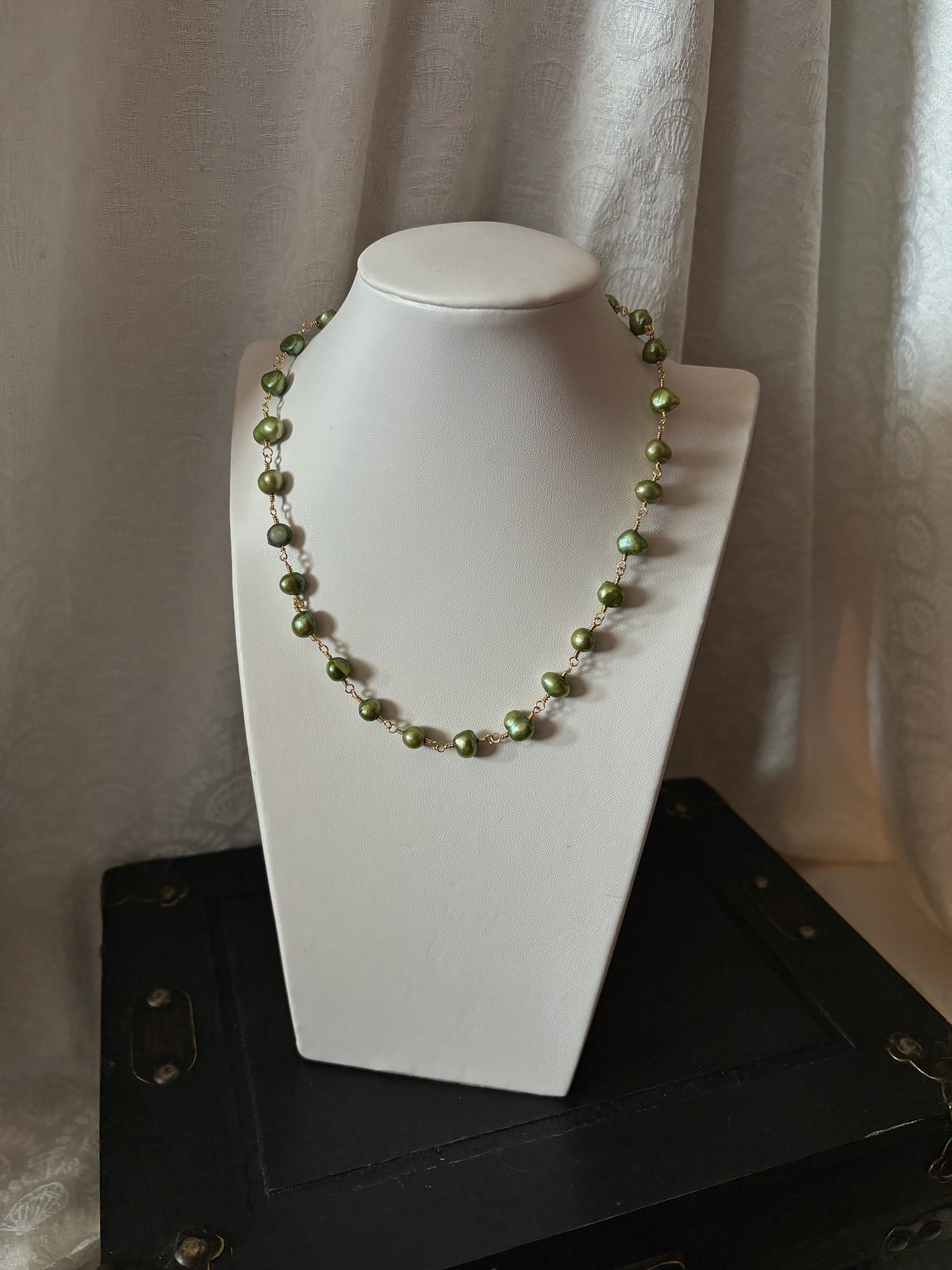 Isla Pearl Necklace in Avocado Green