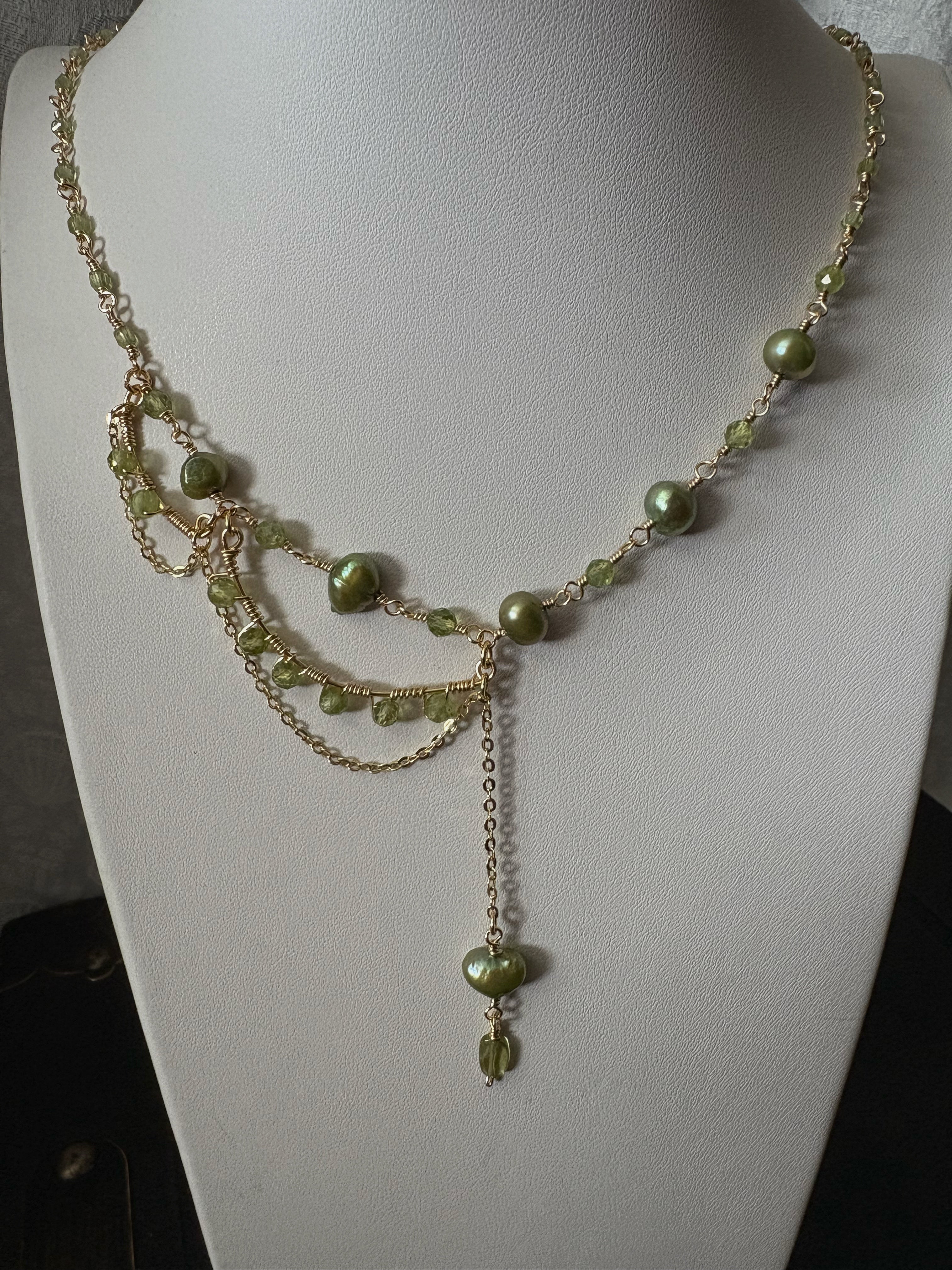 Fantasy Necklace in Green